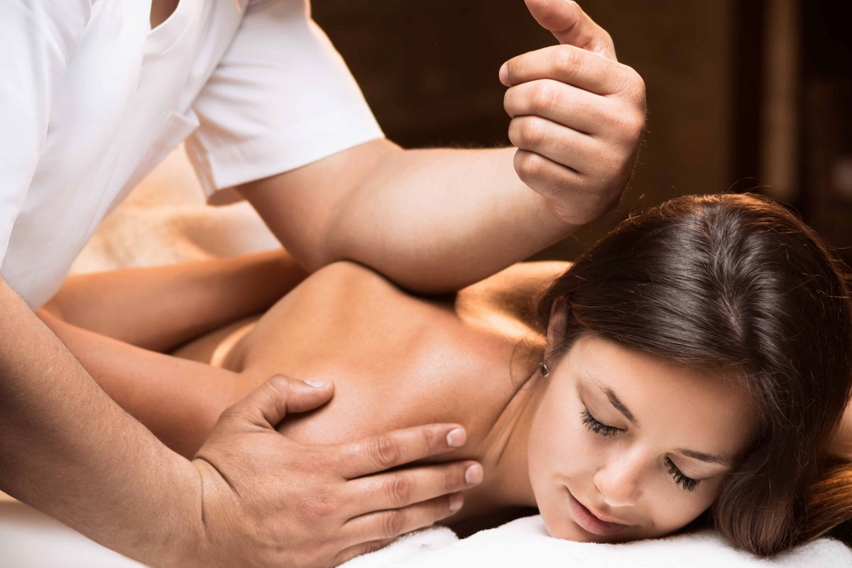 Lomi Lomi Massage in Calangute Goa